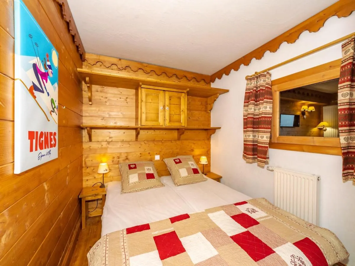 Appartement Cosy A Tignes - Proche Pistes & Commerces - Balcon - 4 Pers. - 3*** - Fr-1-502-392 0*,  Francia